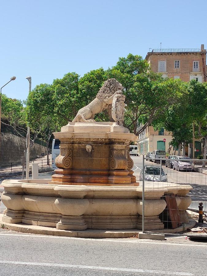 Valletta Door Il-Furjana Luaran gambar