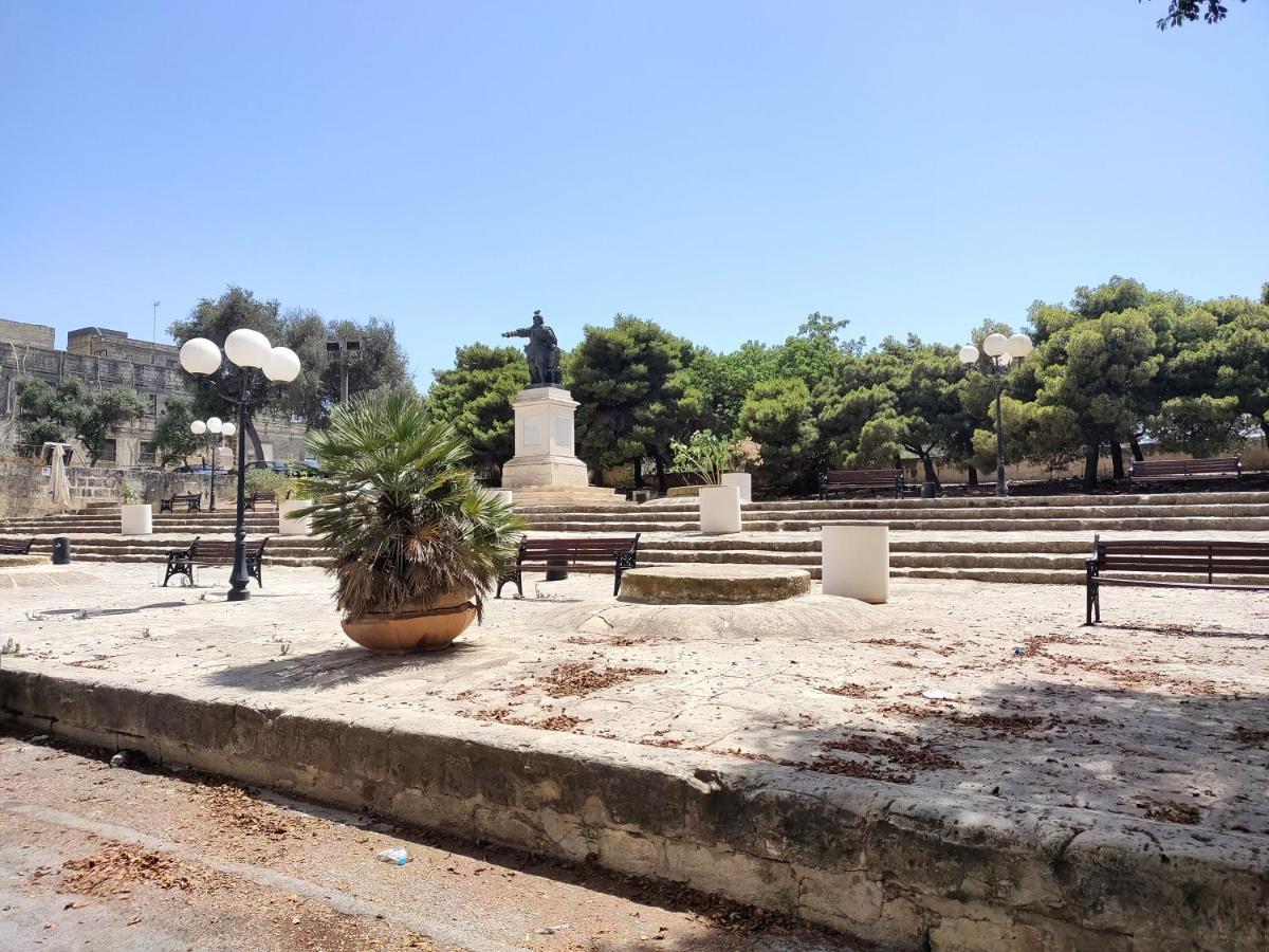 Valletta Door Il-Furjana Luaran gambar
